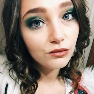 Meet your Posher, Katrina